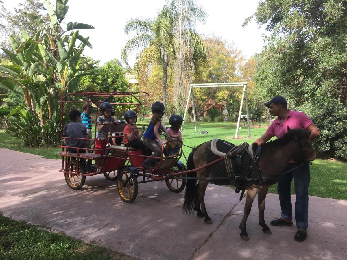 Bed and Breakfast La Vie En Rose - Horses & Dogs House Ait Hamid Экстерьер фото